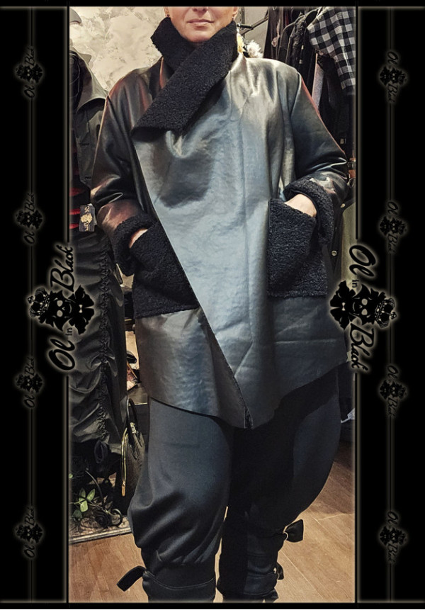 ABRIGO POLIPIEL Y BORREGUITO