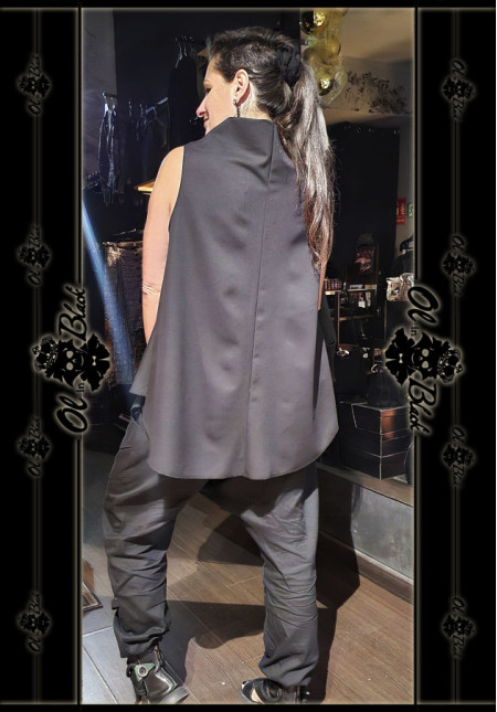 CAMISETA CUELLO CHIMENEA SIN MANGAS CAMISETA CUELLO CHIMENEA SIN MANGAS