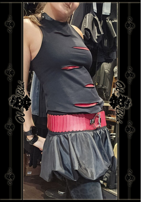 CAMISETA TORN CON OJALES