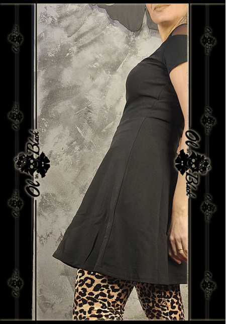 VESTIDO PARCHES RED
