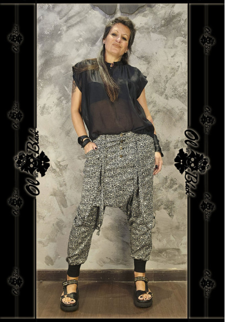 PANTALON TIRO BAJO BOHEMIO BLANCO Y NEGRO