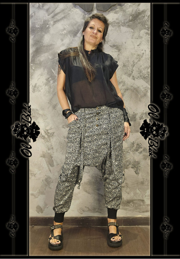 PANTALON TIRO BAJO BOHEMIO BLANCO Y NEGRO