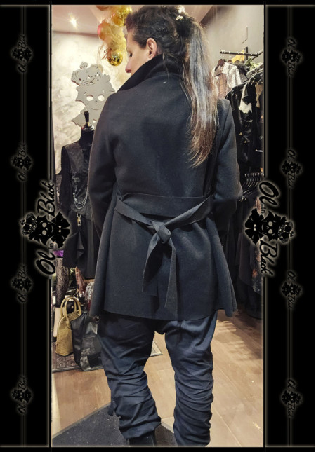 ABRIGO INFORMAL ABRIGO INFORMAL