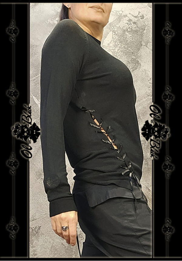 JERSEY FINO CON LAZOS Y APERTURAS LATERALES. TU