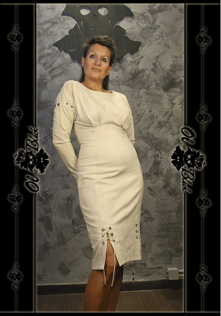 VESTIDO MIDI BLANCO DETALLES
