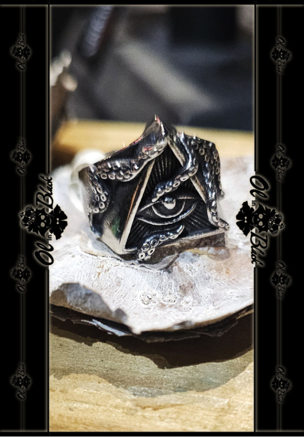 ANILLO OJO PROVIDENCIA Y OCTOPUS