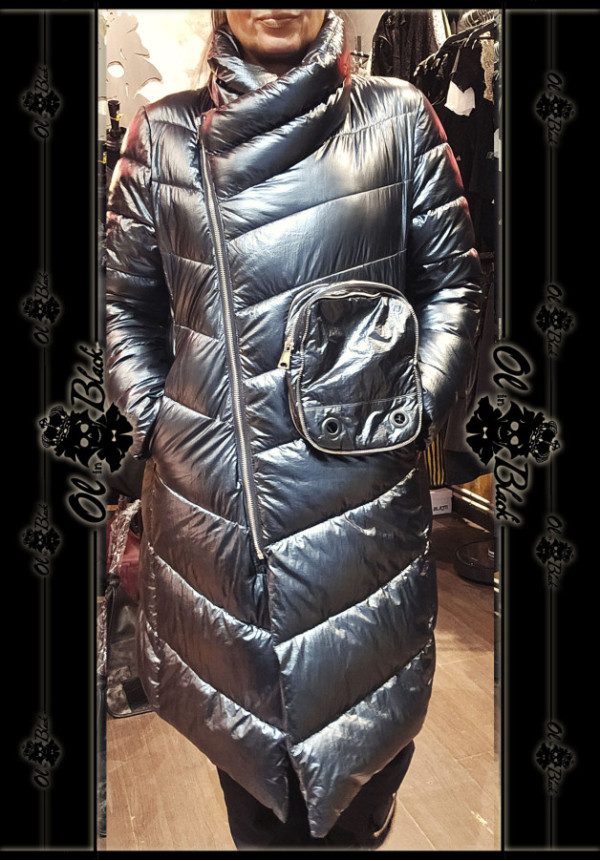 PLUMIFERO VERDE AZULADO CON BOLSILLOS