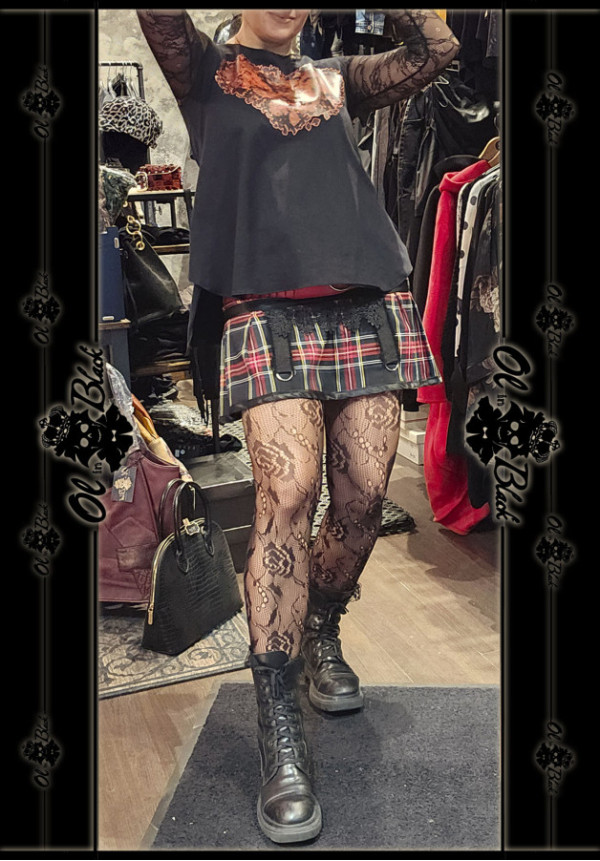 MINI FALDA DE CUADROS ROJOS