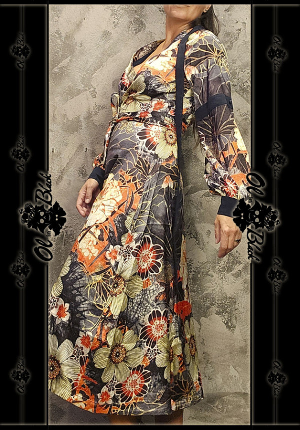 VESTIDO SATEN FLORES