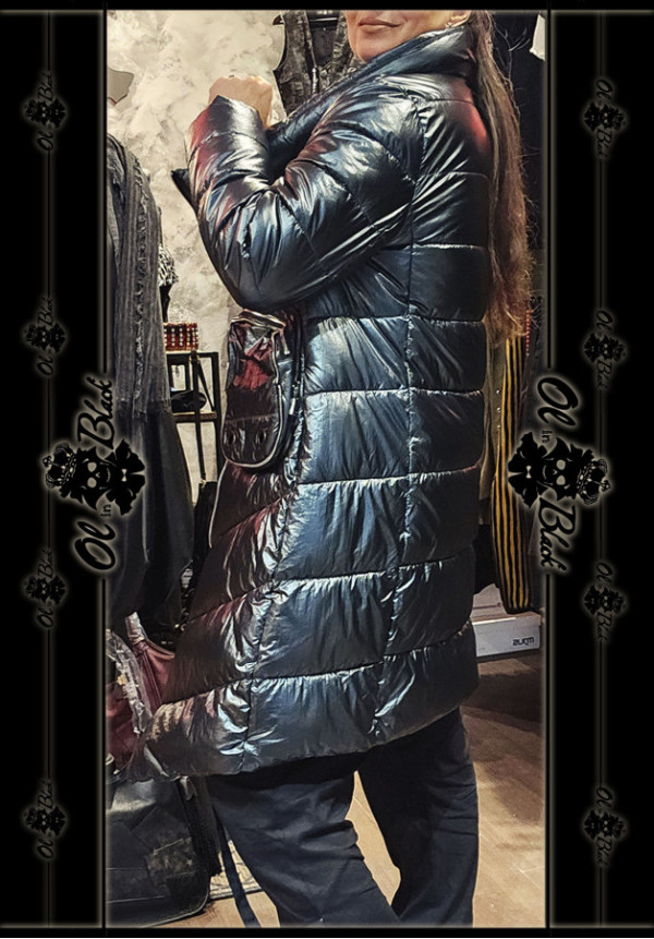 PLUMIFERO VERDE AZULADO CON BOLSILLOS