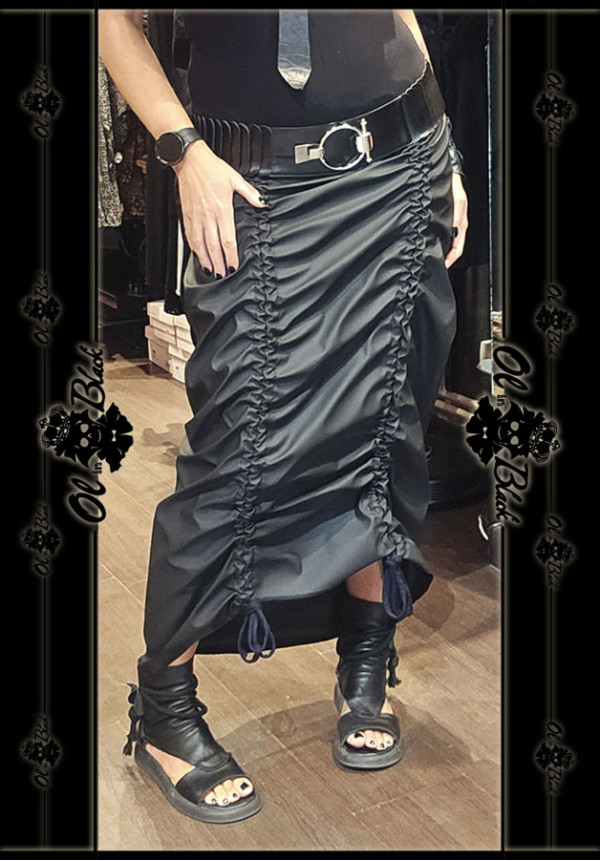 FALDA LARGA DRAPEADA IMPERMEABLE EFECTO PIEL