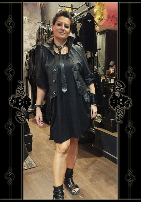 CHAQUETA CORTA IMPERMEABLE