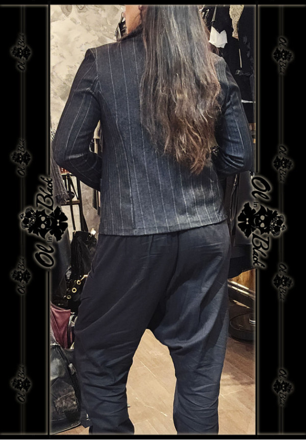 CHAQUETA RAYAS BOLSILLOS