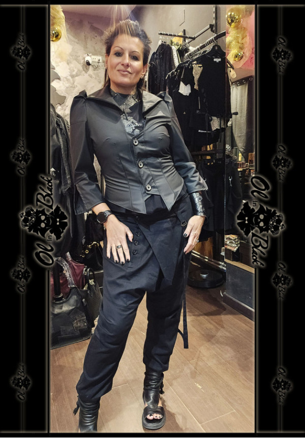 CHAQUETA CORTA IMPERMEABLE