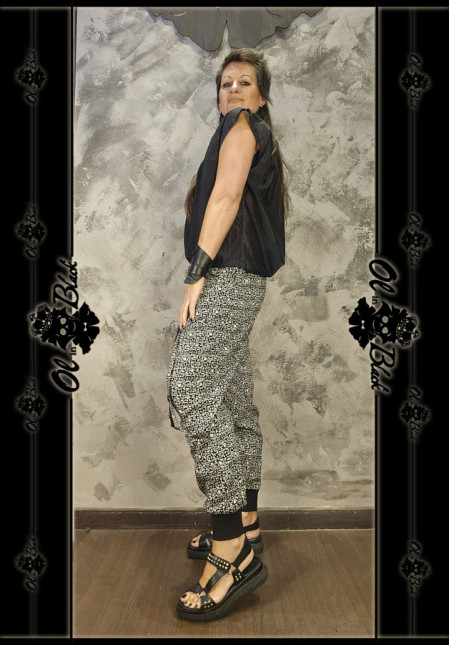 PANTALON TIRO BAJO BOHEMIO BLANCO Y NEGRO