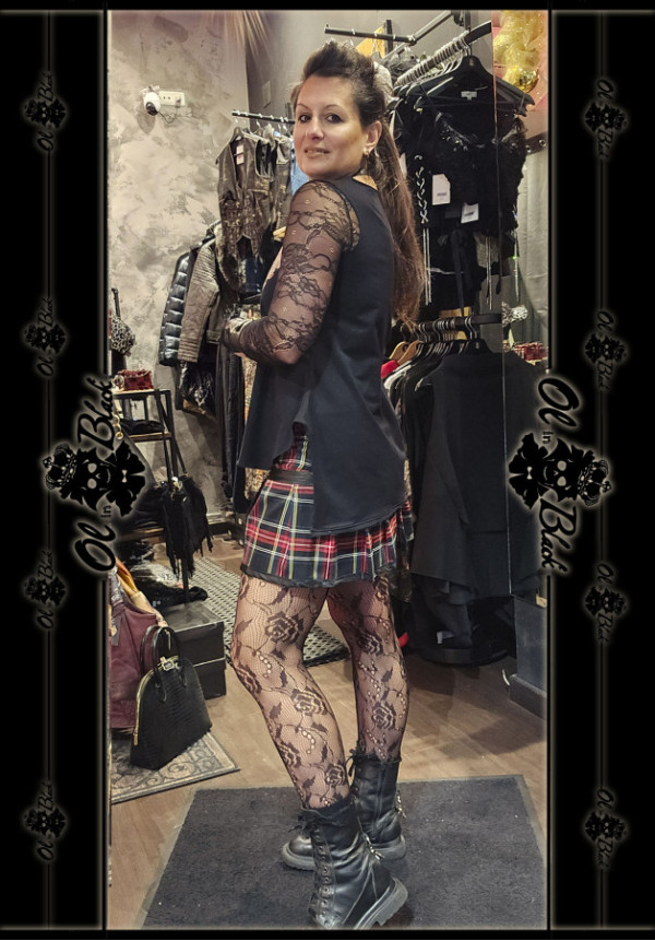 MINI FALDA DE CUADROS ROJOS