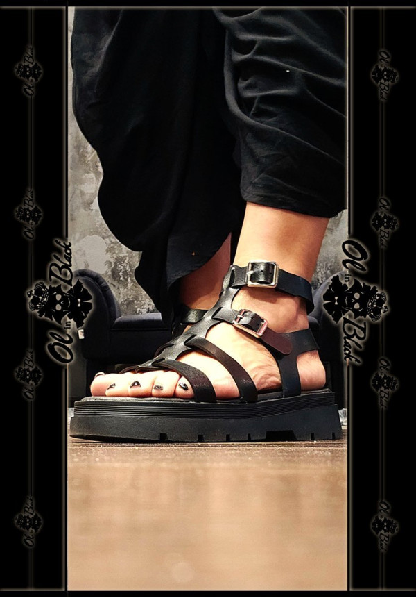 SANDALIA GLADIADOR PLATAFORMA
