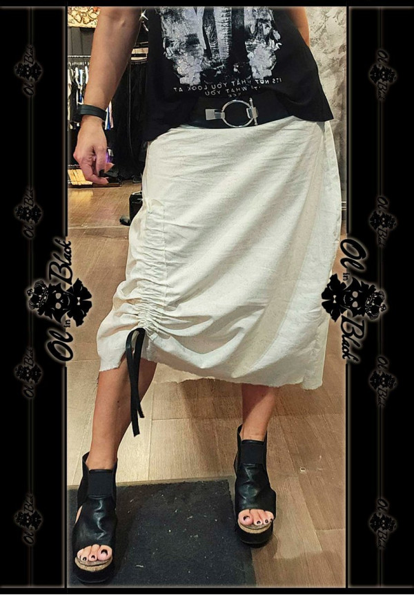 FALDA MIDI PIEDRA-BOLSO-RECOGIDO