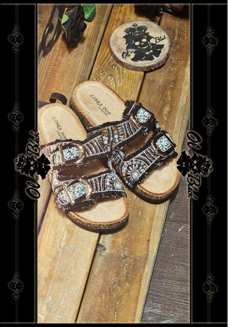 SANDALIA DENIM NEGRA CON PEDRERÍA SANDALIA DENIM NEGRA CON PEDRERÍA