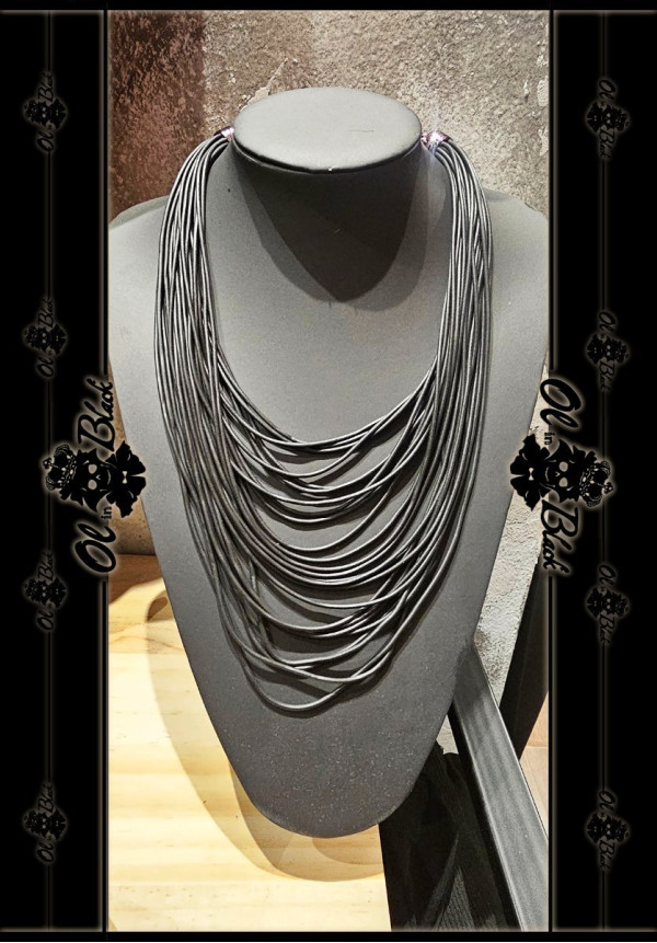 COLLAR FILAS CAUCHO