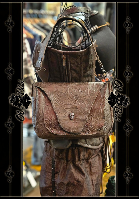 BOLSO DE CUERO ARTESANAL CASTELLANO