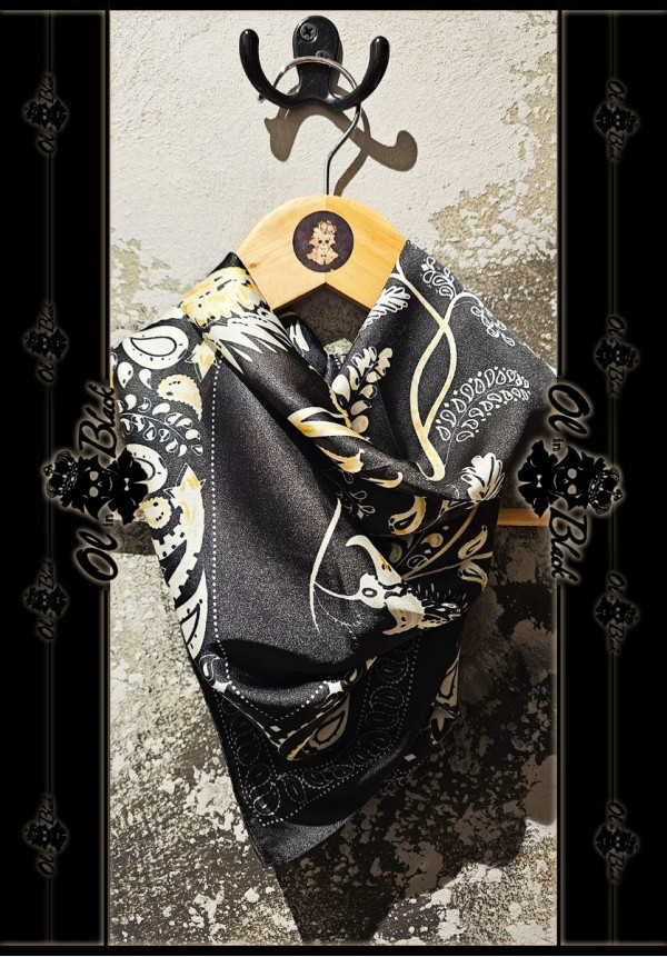 PAÑUELO SEDA NEGRO