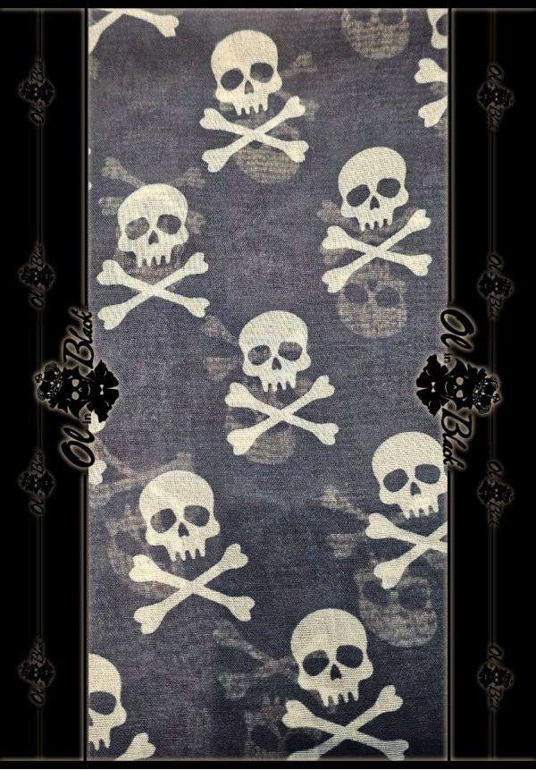 BUFANDA LIGERA CALAVERAS