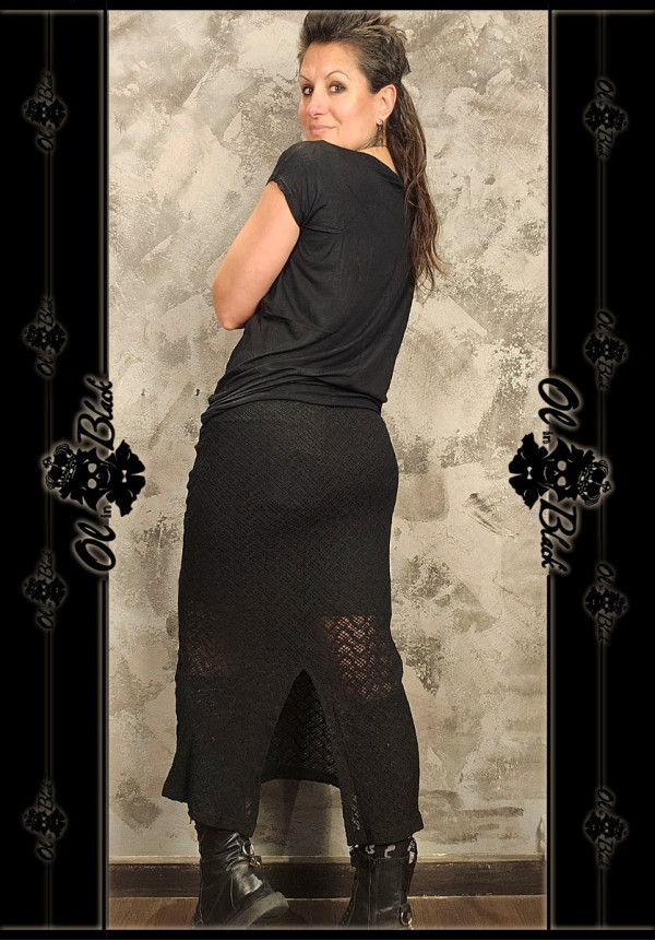 FALDA MIDI DE ENCAJE