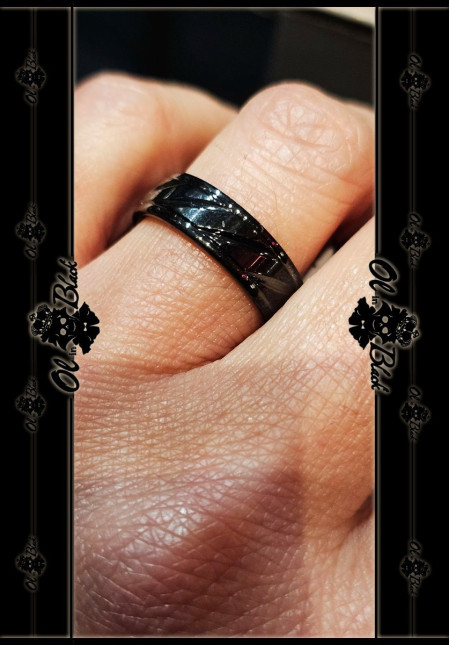 ANILLO NEGRO AC. INOX LINEAS Y L.OBLICUAS